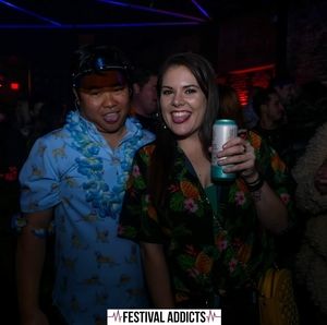 Meet your Posher, Thomas